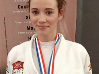 Médaille de Bronze au championnat de France par équipe et ceinture noire pour Clarisse CARILLON !