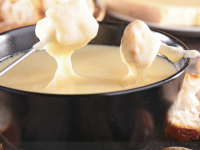 Bourguignonne, savoyarde, chinoise... la fondue est à toutes les sauces avec les temps froids qui reviennent 