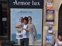 Si vous passez vers le 8 rue du Châtelet, venez voir Yako le magicien, cela vaut le détour !