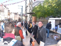 La Maison des vins proposait une dégustation place de l’hôtel de Ville ce dimanche