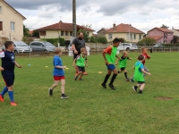 L’école de rugby de Châtenoy le Royal, l’art de faire tourner le ballon ovale les mercredi après-midi.