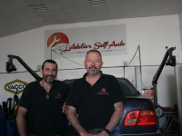 « L’Atelier Self Auto » ou la passion de deux mécaniciens de l’automobile.