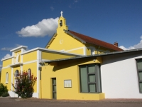 Paroisse du Bon Samaritain : vente de fromages et charcuteries par le Foyer Saint Joseph