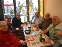 Chalon-sur-Saône : ‘Les copains du mercredi’ en section diminuée pour le Repas de Noël 