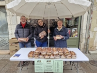 Vente de brioches, une action de solidarité en faveur des personnes âgées et handicapées du Comité de bienfaisance du quartier Saint-Vincent -Sainte Marie