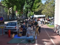 Pas loin de 120 exposants pour la brocante-marché aux puces organisée par le Comité de quartier Saint Cosme-Bellevue !