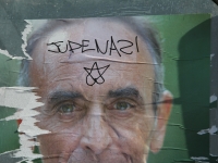 Des tags antisémites sur une affiche d'Éric Zemmour Boulevard de la République