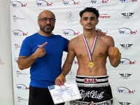 Abdelrahman Ammari est champion de France de kickboxing 