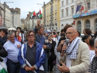 Plus de 200 personnes rassemblées contre l'arrêté municipal interdisant le drapeau palestinien à Chalon-sur-Saône