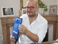 Collège sans portable : Saint-Dominique expérimente un système de pochette numérique