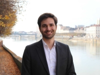 «Encore une marche avant les 28 ans» : quand le message d'anniversaire de Clément Mugnier devient un clin d'œil politique