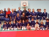 Le Yoseikan Budo Chalonnais a fêté son arbre de Noël sur le tatami