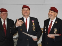 Les bérets rouges de l'UNP section 712 réunis pour la galette des Rois