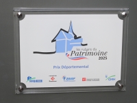 Même les murs du Carmel ont leur médaille