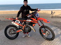 HARLEY-DAVIDSON CHALON félicite son jeune apprenti, Thibaud