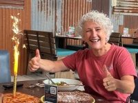 « Merci, Brigitte ! » félicite l’équipe de chez LÉON