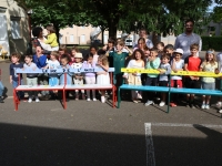 Les enfants du périscolaire de Pagnol ont présenté le "Banc de l’Amitié" à leurs parents.