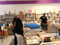 Une bonne fréquentation à la bourse aux livres organisée par la bibliothèque de Châtenoy le Royal. 