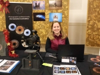 Carole M photographie sera encore présente dimanche 7 décembre au marché de Noël de Châtenoy le Royal.