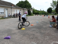 Journée pratique à la sécurité routière dans les écoles primaires de Châtenoy le Royal.