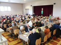 142 convives au repas des aînés à la salle des fêtes de Crissey dimanche 14 mai. 