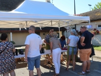 Un marché de produits italiens plein de surprises.
