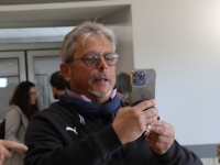 Clin d'œil du jour : Quand le maire de Virey le Grand joue au reporter, que peut-il donc bien photographier ?
