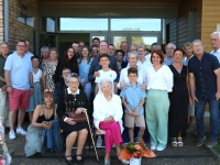 Dimanche 14 avril, Odette Jacquet a fêté ses 100 ans en compagnie de ses enfants, petits-enfants, arrières petits-enfants et amis.