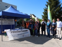 L’édition 2026 de Mai à Vélo à Saint Rémy a été lancée samedi matin, jour de marché.