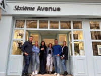 Le clin d’oeil du jour d’Info-Chalon.com :  la nouvelle déco de l’agence immobilière « Sixième Avenue »