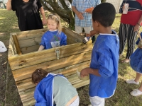 A l'école maternelle d'Epervans, les élèves poursuivent leur projet de Jardin Pédagogique 