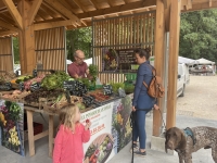 Marché de producteurs à Chatenoy-en-Bresse : un rendez-vous mensuel déjà bien ancré dans le calendrier de l’agglomération chalonnaise 