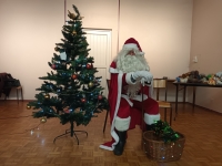 Le Père-Noël était présent au marché de Noël de Baudrières