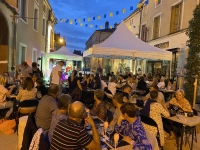 À Givry, la soirée moules frites du Salon de Grégoire Restaurant Épicerie Fine a remporté un franc succès : retour en images 