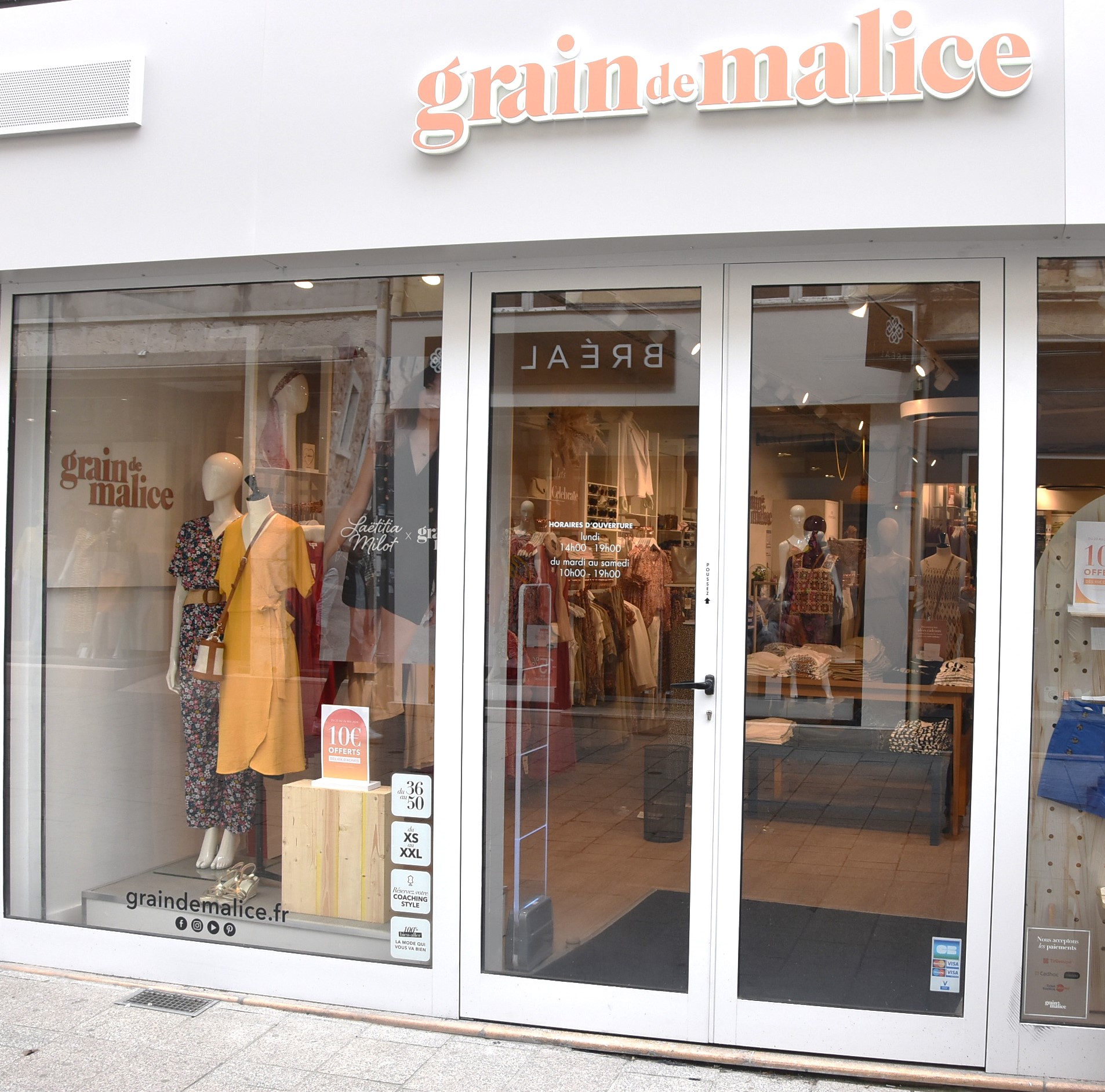 Grain de malice le magasin de mode feminin qui habille la femme moderne active chic et elegante a ouvert ses portes a Chalon sur Saone info chalon Toute l info sur le Grand Chalon