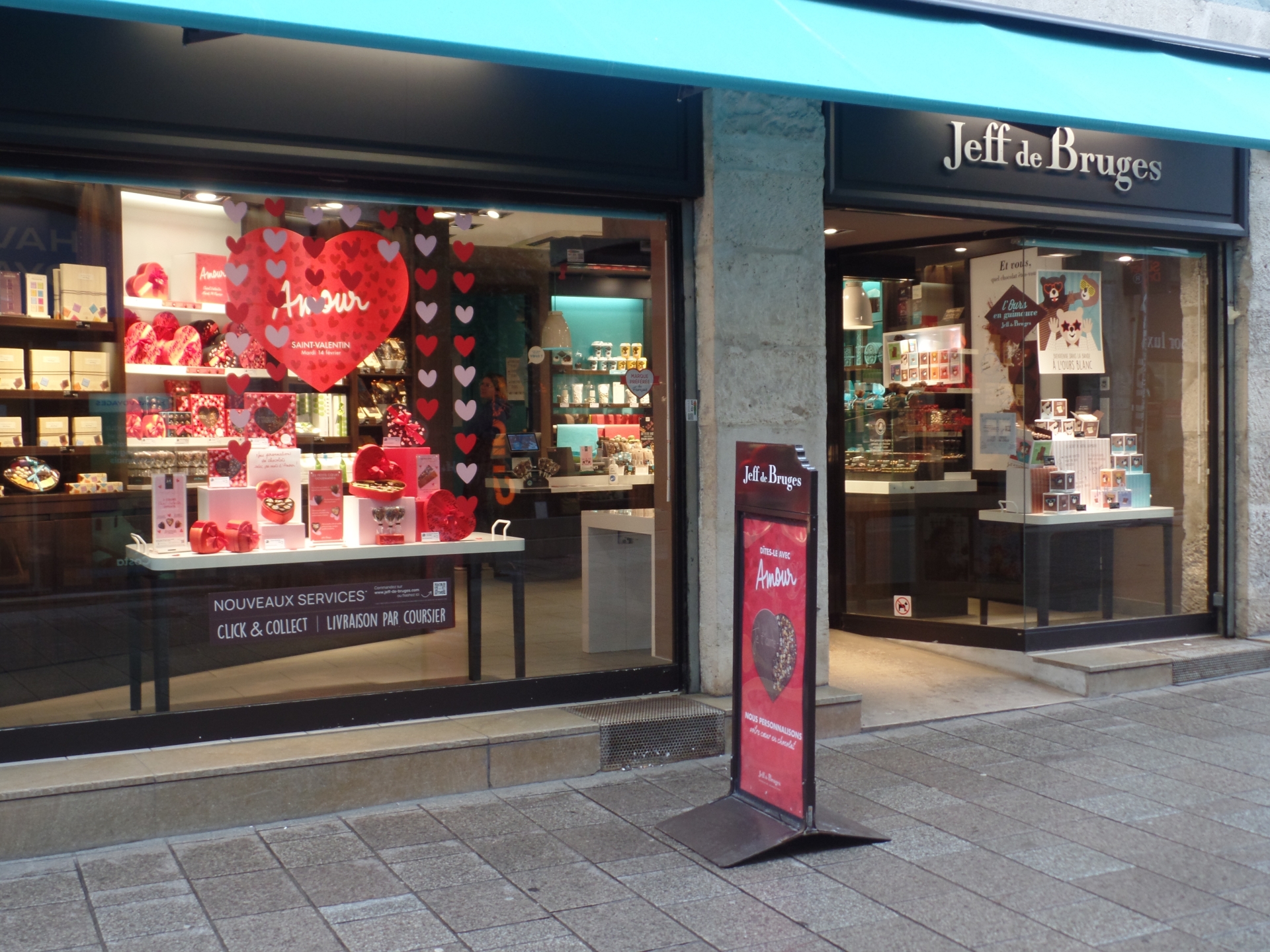 Chalon-sur-Saône : Les chocolats parfaits à acheter pour offrir à la  Saint-Valentin avec le chocolatier « Jeff de Bruges ». -  -  Toute l'info sur le Grand Chalon et en Saône-et-Loire