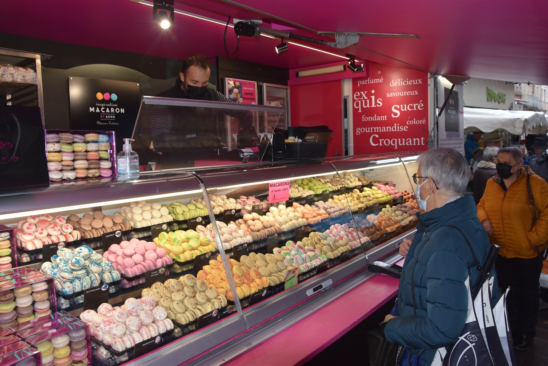 Pour la fête des pères si vous passiez chez 'Jeff de Bruges' pour offrir  des coffrets de chocolats de l'Euro ? -  - Toute l'info sur  le Grand Chalon et en