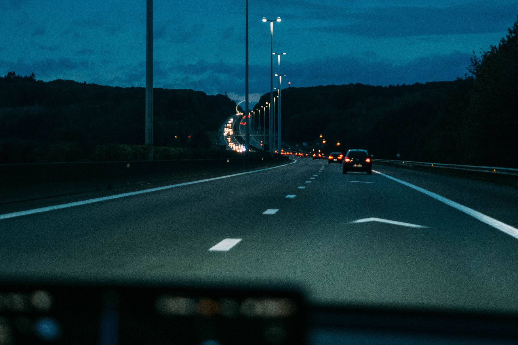 Conduire la nuit - Verres, lunettes : lesquels ? - Atol Mon Opticien