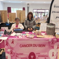 Ouroux-sur-Saône : Les chiens étaient les bienvenus à octobre rose 