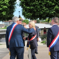 Cérémonie d'installation du nouveau sous-préfet Philippe Deschamps au monument aux morts de Chalon-sur-Saône