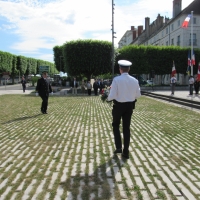 Cérémonie d'installation du nouveau sous-préfet Philippe Deschamps au monument aux morts de Chalon-sur-Saône