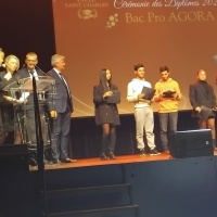 Chalon-sur-Saône : 2 cérémonies pour remettre les diplômes aux lycéens et étudiants de St Charles