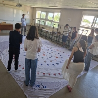 Les élèves du lycée St Charles à Chalon-sur-Saône ont accueilli un astrophysicien pour la journée