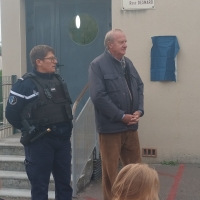 Ouroux-sur-Saône : Inauguration de la plaque de l'Ordre National du Mérite à l'Ecole primaire