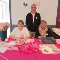 Ouroux-sur-Saône : Les chiens étaient les bienvenus à octobre rose 