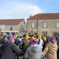 Ouroux-sur-Saône : près de 150 conscrits ont défilé dans les rues de la commune