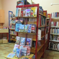 Saint Christophe-en-Bresse : Les bénévoles ont décoré la bibliothèque aux couleurs d'octobre rose