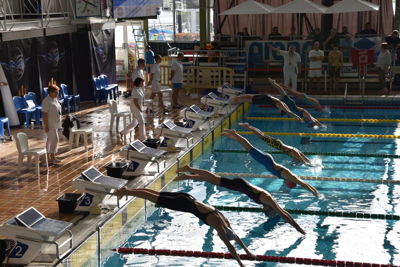 Espace Nautique Du Grand Chalon 40 Rue D'amsterdam 71100 Chalon-sur-saône