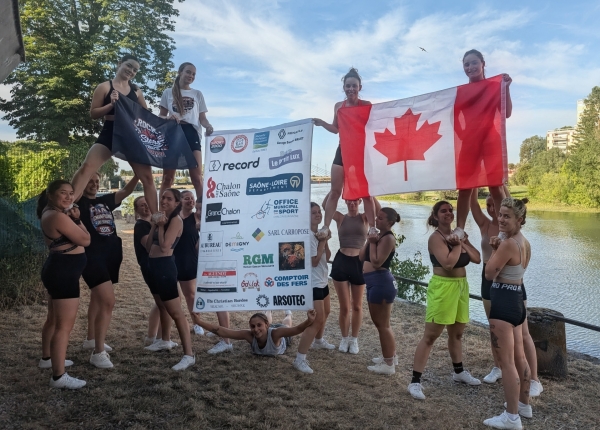 Dernière ligne droite pour les Super Stars, équipe senior des Rock cheerleaders, qui s'envoleront pour Montréal lundi prochain