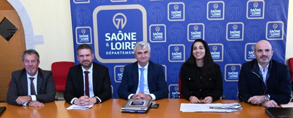 "On a fait attention qu’aucune politique ne soit sacrifiée" assure André Accary, avec un plan d'investissement de 123 millions d'euros en Saône et Loire